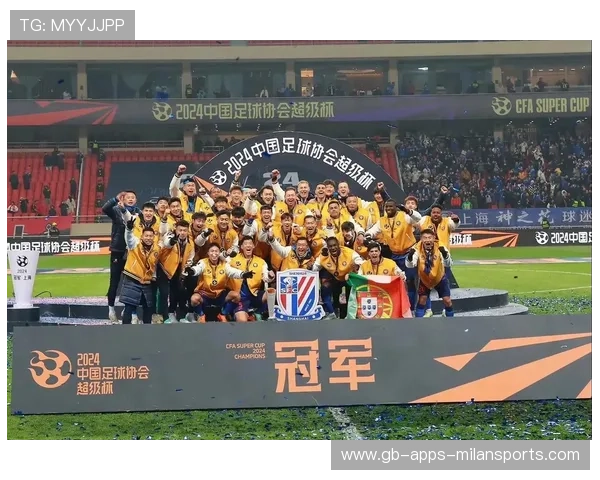 上海申花外线冲击密度极高打开巨大空间